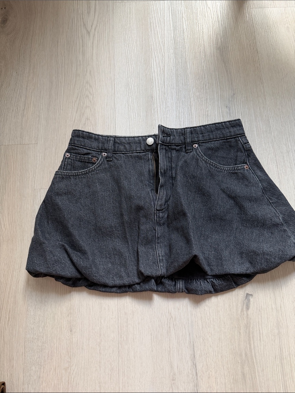 Abercrombie & Fitch Black Bubble Hem Denim Mini Skirt